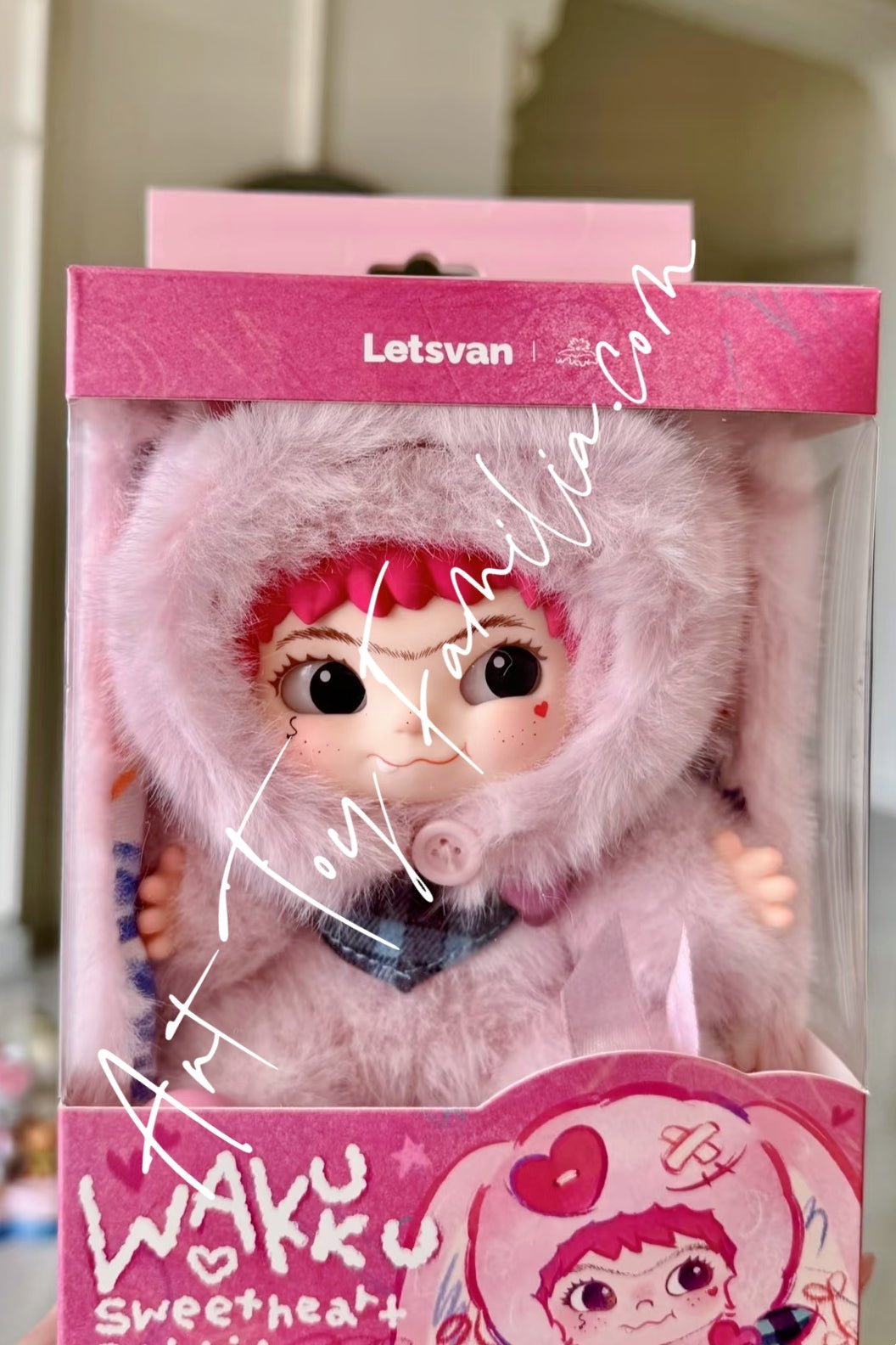 Wakuku Sweet Heart Rabbit Plush