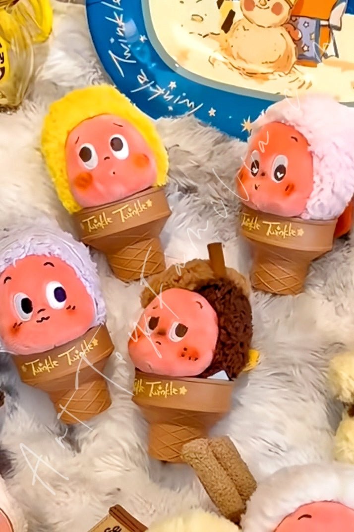 Twinkle Twinkle Moon Gelato Series Ice Cream Plush Pendant